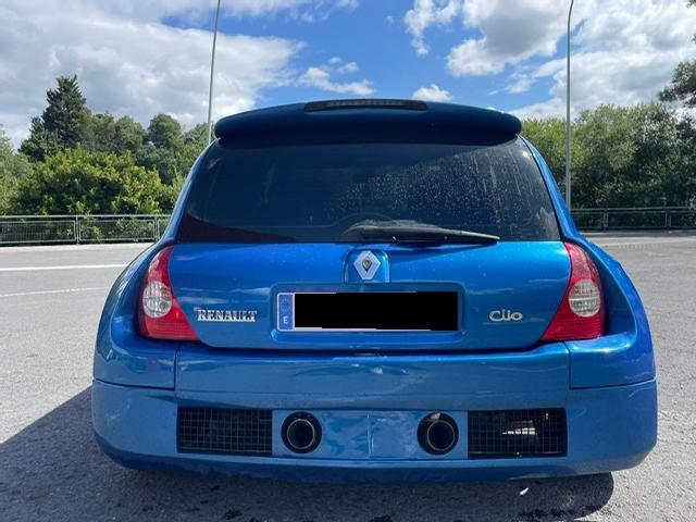 Renault Clio Sport Team Replica 3.0 V-6 ocasion - VEHICULOS DE OCASION