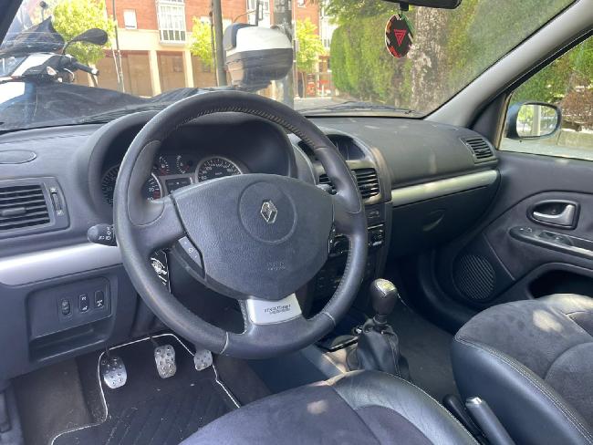 Renault Clio Sport Team Replica 3.0 V-6 ocasion - VEHICULOS DE OCASION