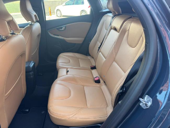 Volvo V40 Cross Country 2.0 D2 *piel*gps* ocasion - Granada Wagen
