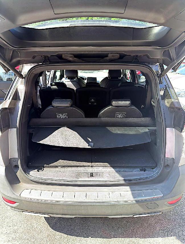 Peugeot 5008 1.6 Hdi 120 Cv 7 Plazas ocasion - VEHICULOS DE OCASION