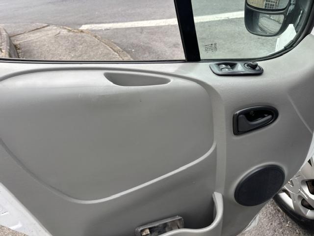 Renault Trafic 2.0 Dci 115 L1-h1 Furgon ocasion - VEHICULOS DE OCASION