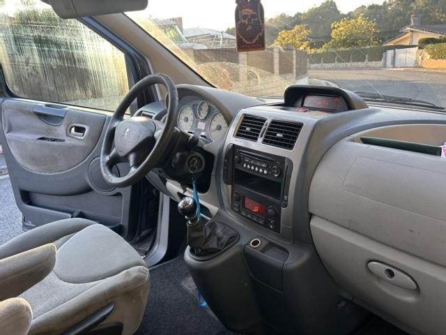 Peugeot Expert Type 2.0 Hdi 120 9 Plazas ocasion - VEHICULOS DE OCASION